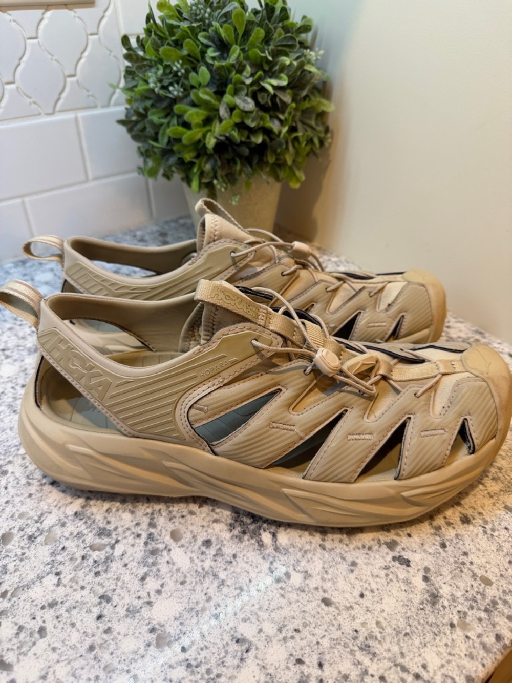 HOKA ONE ONE HOPARA SANDALS OXFORD TAN  MEN'S US 14